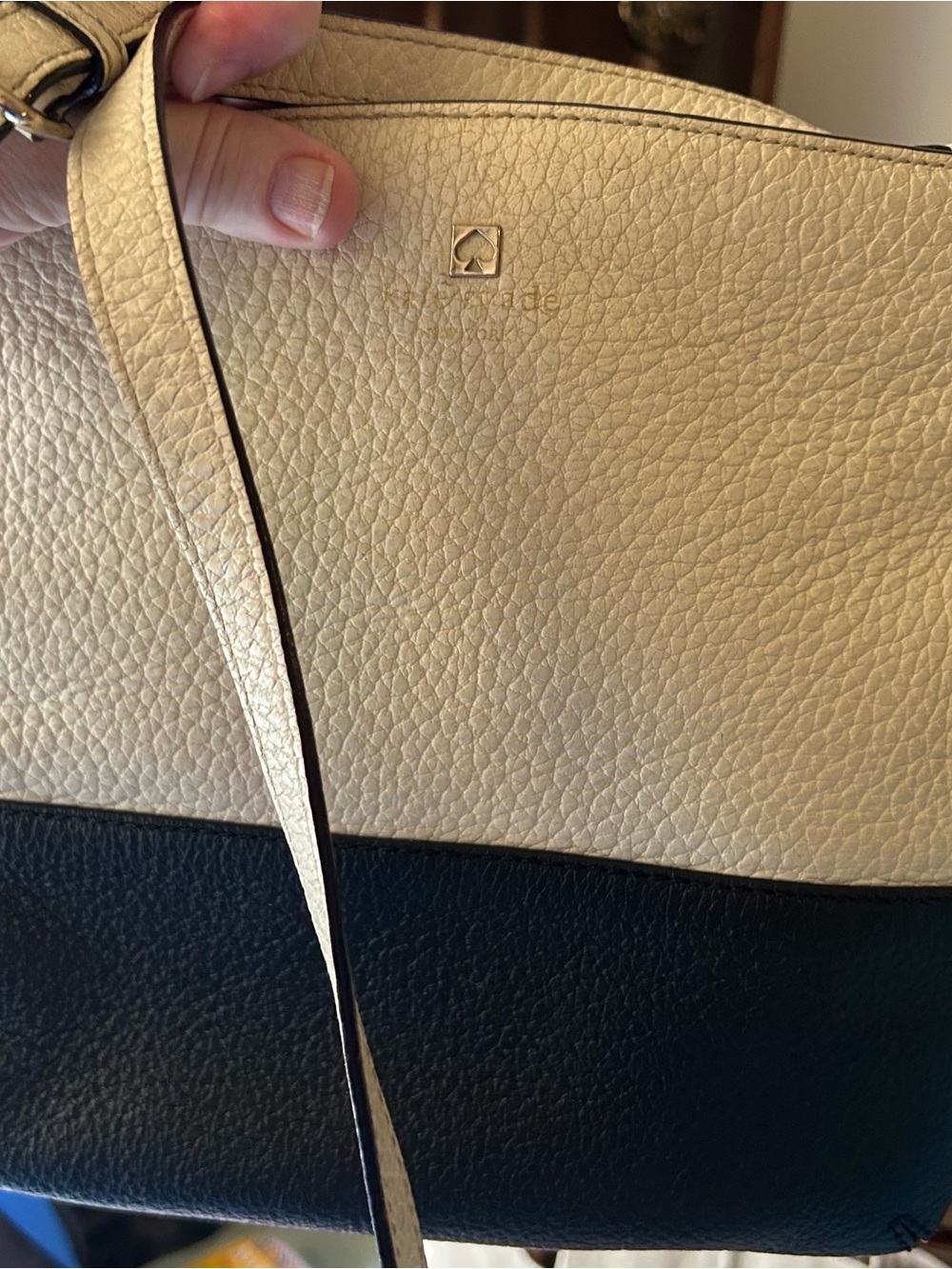Kate Spade NY VINTAGE High Grade Pebble Leather color block Old School bag.